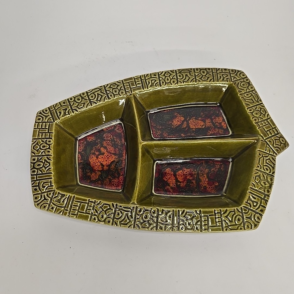 California‎ Pottery Divided Serving Tray